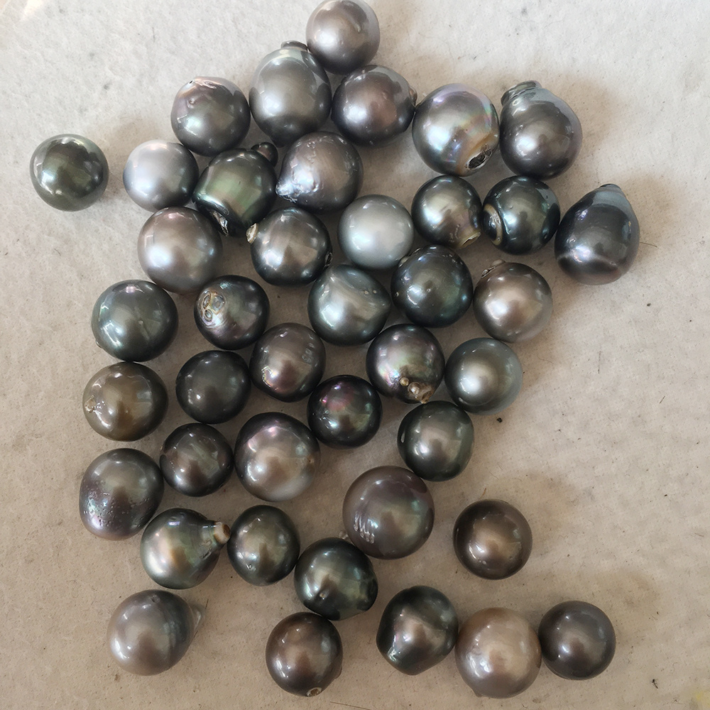 16 inch,wholesale bulk price 12-15 mm nature baroque tahitian pearl  good luster A+ round nature loose tahitian strand pearl