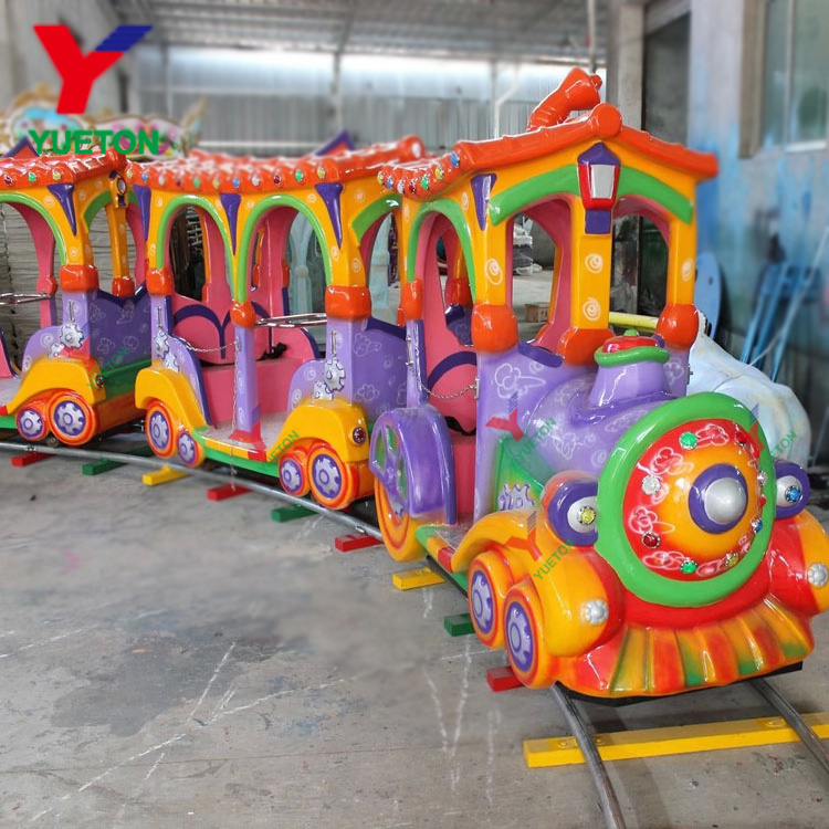 Zhengzhou Yueton Types Of Theme Park Rides Electric Ride On Train With Tracks