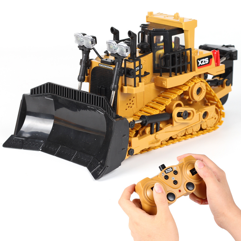 2.4G 9-Channel Remote Control Bulldozer Kids Alloy Remote Control Car With Light And Sound