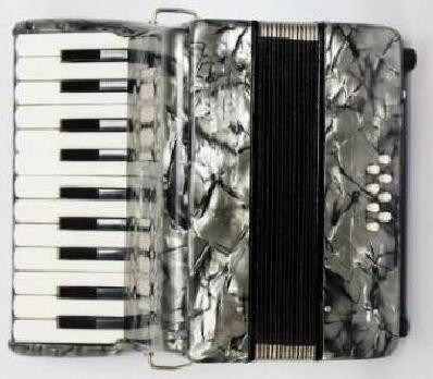 Cheap price percussion Keyboard Accordion on sale 8B 22K Accordion