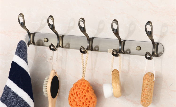 Customized  Wall Mounted Stainless Steel 5 hooks Hanging Clothes Coat Hanger for Bathroom