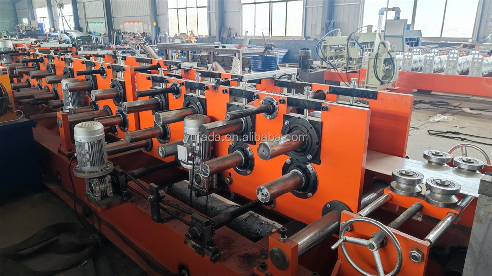 Solar Panel Frame Manufacturing Machine Strut Rollforming Line C Solar Strut Channel Roll Forming Machine