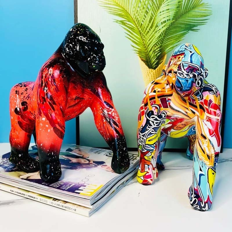 Creative Resin Crafts Home Office TV Cabinet Office Tabletop Decoration Graffiti Gorilla Statue Decorative Ornament