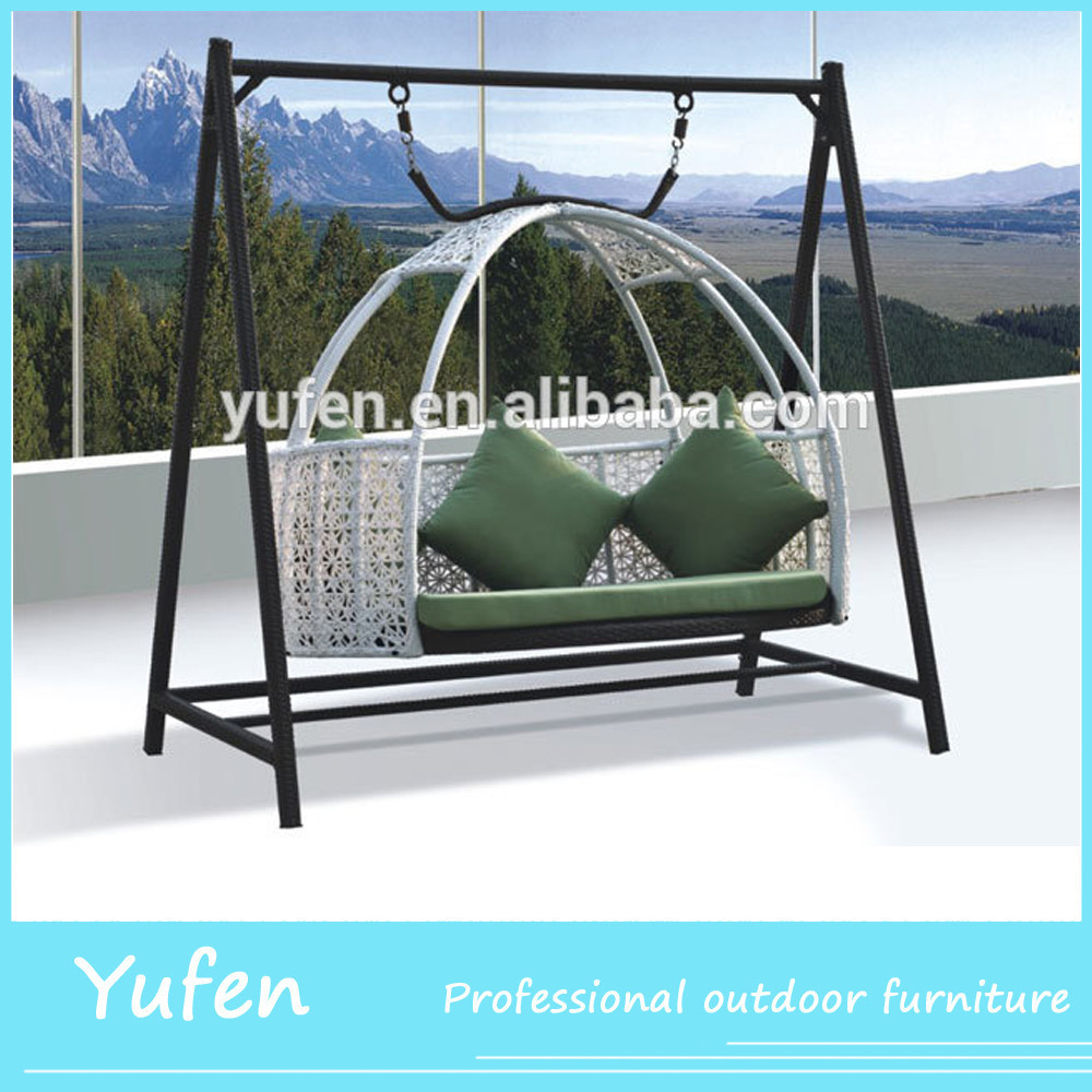 rattan hanging two seater garden swing