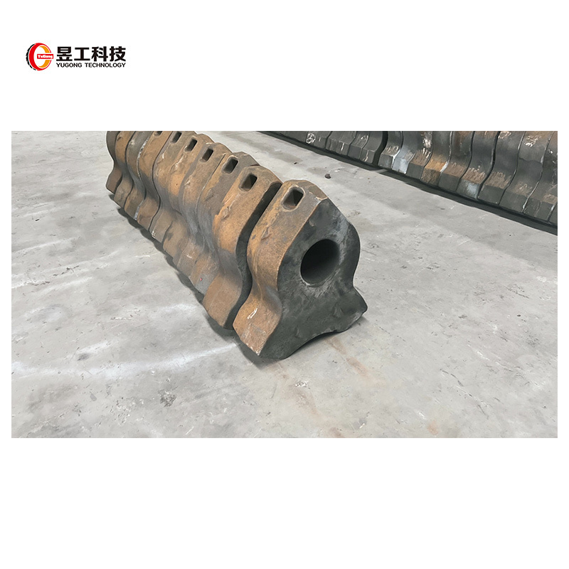 Factory direct sales high quality alloy steel crusher hammer Recycling Shredder Hammer Metal Shredder Wear Parts