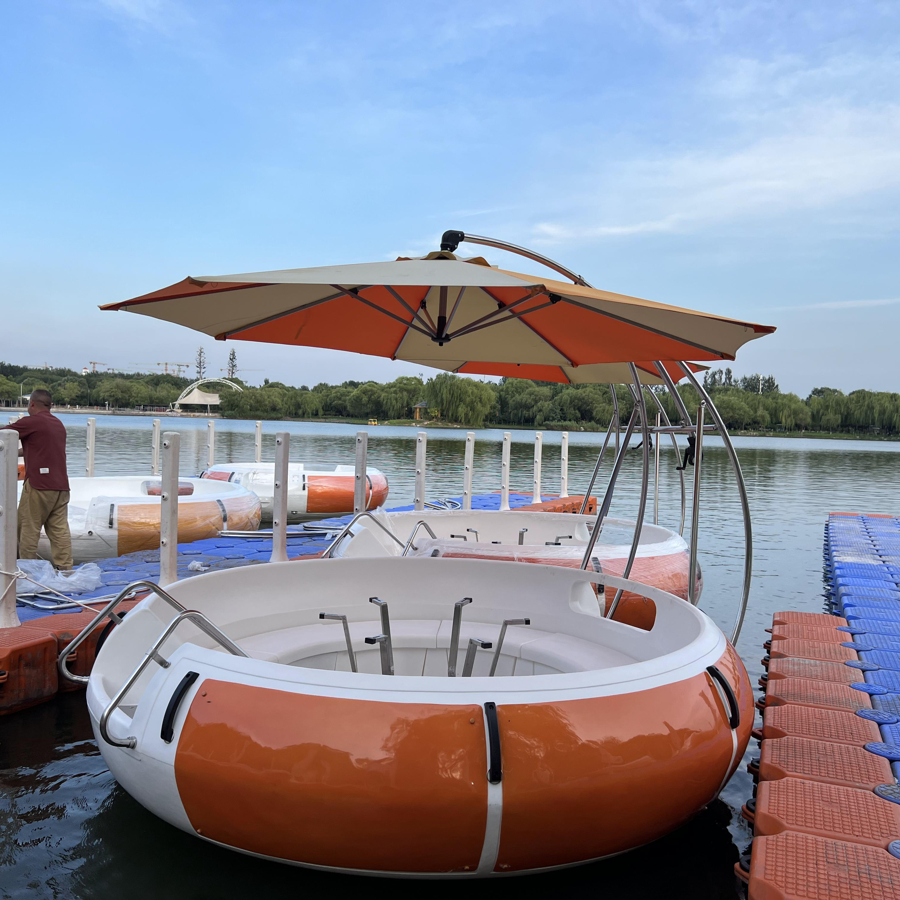 Party Grill Boat Multifunctional Floating Barbecue Restaurant Water Park Electric Leisure bbq Donut Boat