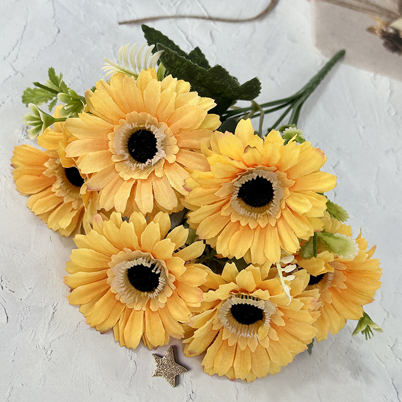 Factory Supply 7 Heads Artificial Sunflowers Bouquets Small Daisy Sunflower Home Living Decoration