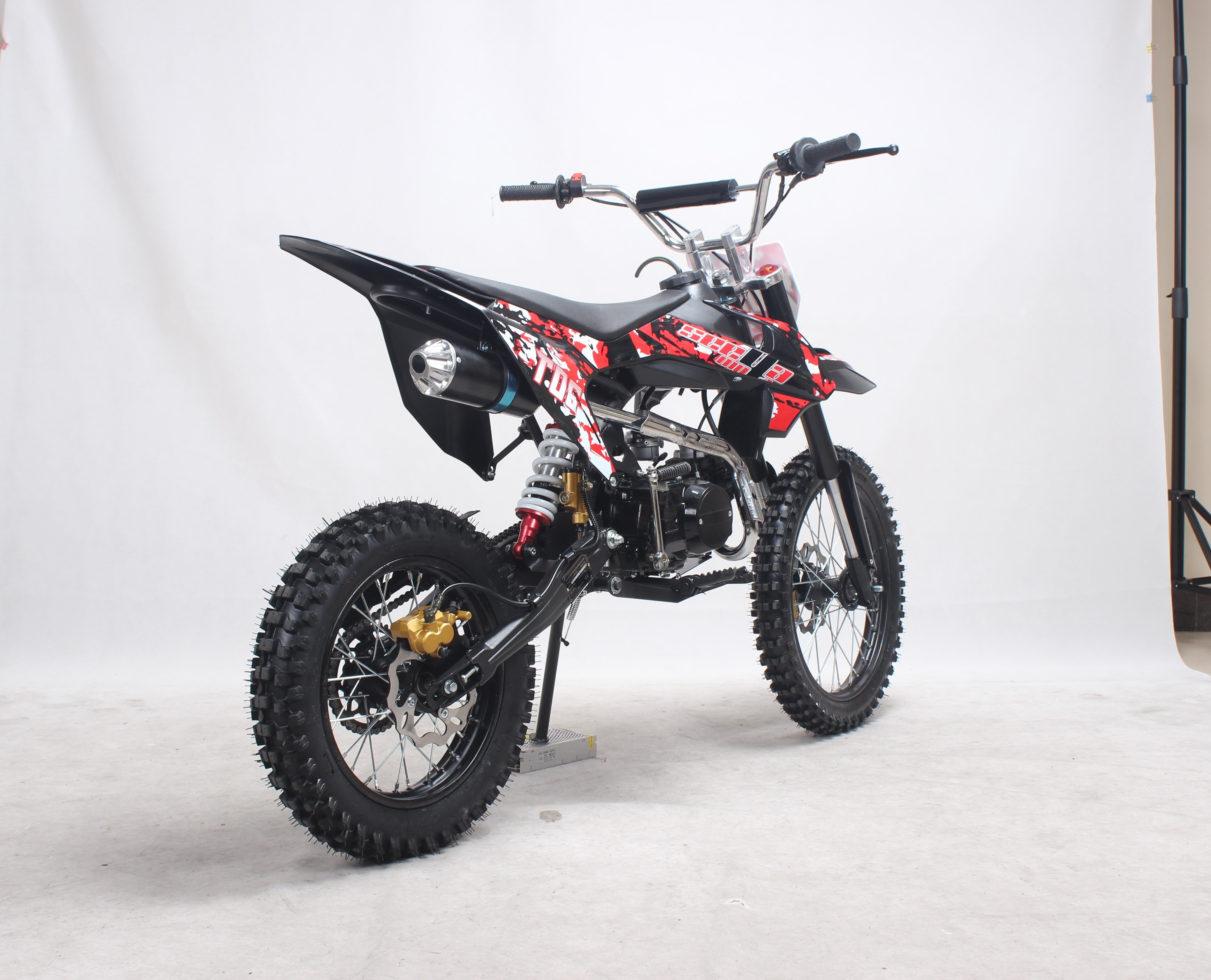 Big Wheel 105CC 125CC 2 Stroke Adult Pocket Dirt Bike racing pit bike motorcycle CE certification colored dirt bike for sale