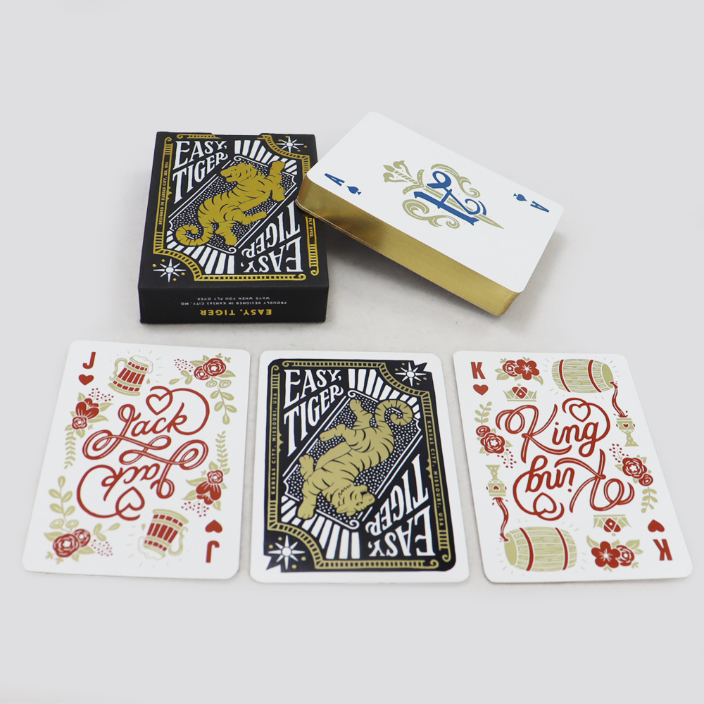 custom logo design original paper playing cards gold edge printing foil gold casino poker playing card deck with black box