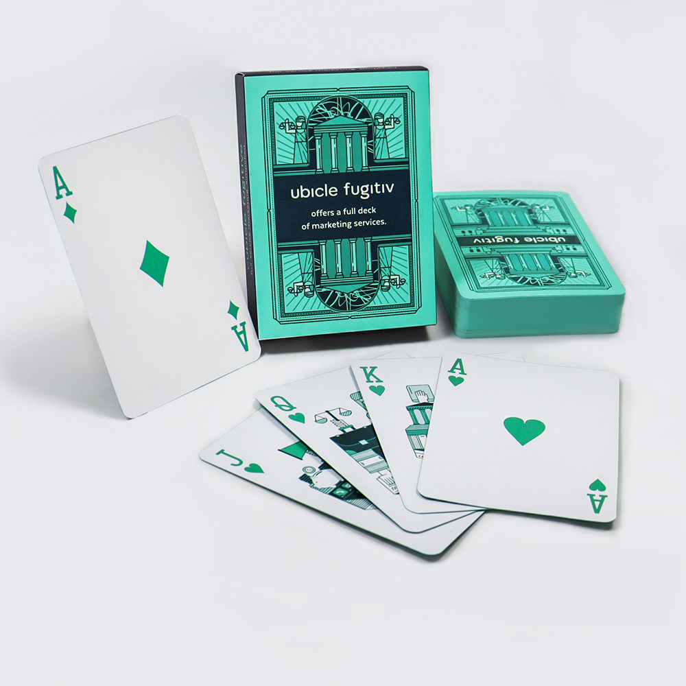 Custom Printing Fashion Cool Playing Cards Personalized Green Gold Edge Gift Playing Cards Recreation Gambling Poker Decks