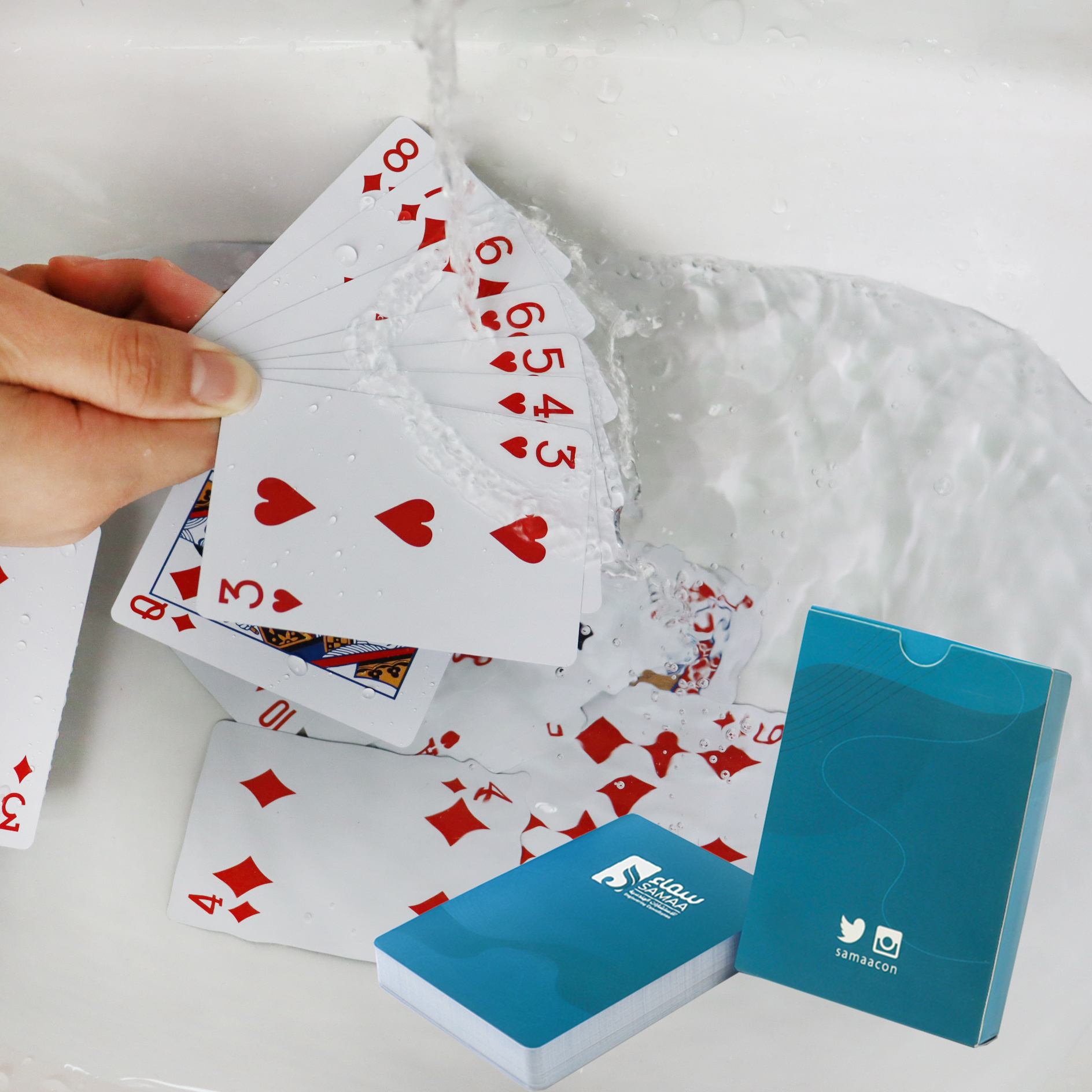 Manufacture Waterproof Casino Plastic 52 Deck Playing Poker Card Custom Design Printing Playing Cards Logo