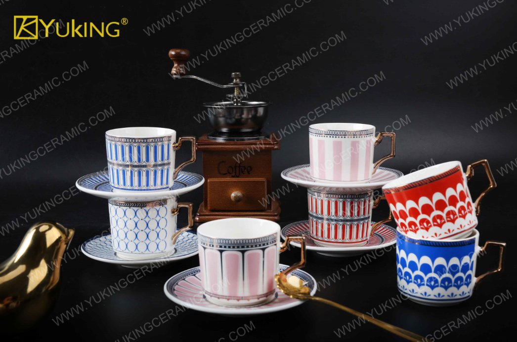 Exquisite Life Factory Factory Price China New Bone China Tea Cup Tea Set Sticker Pattern Support Customization Cups And Saucers