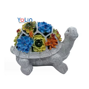 Solar energy is not afraid of wind and sun suitable for outdoor lawn in the garden of resin material succulent turtle decoration