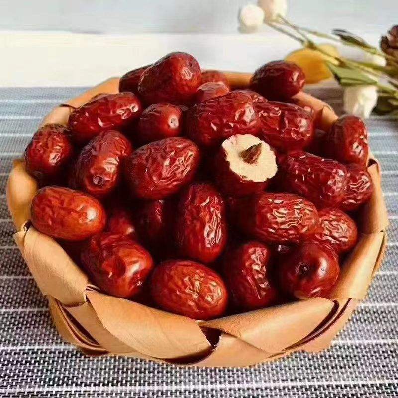 ZZH High quality dried jujube fruits from Xinjiang wholesale dried red dates chinese red dates