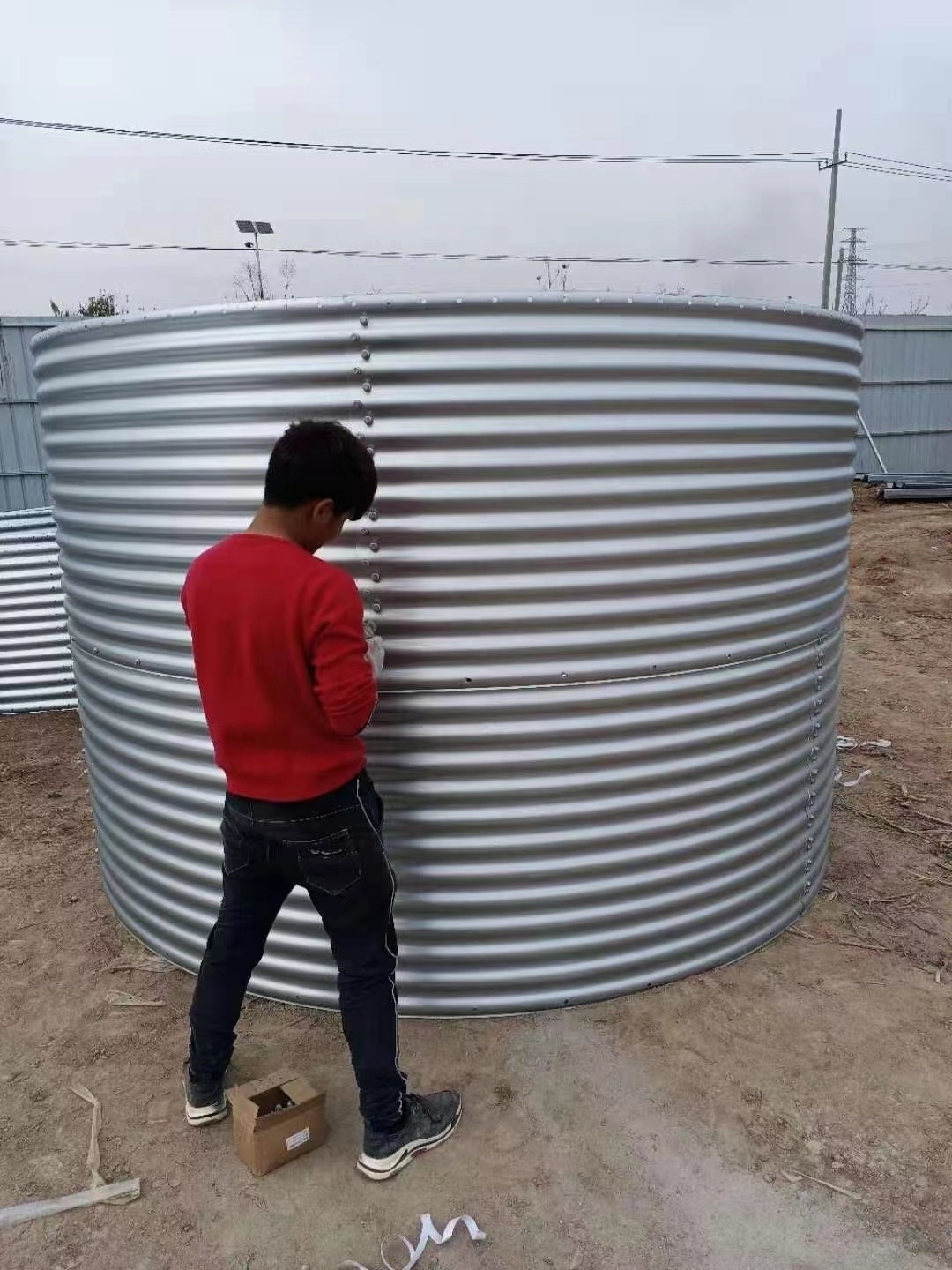 China Factory Supply Galvanized Steel Poultry Farm Feed Storage Silo