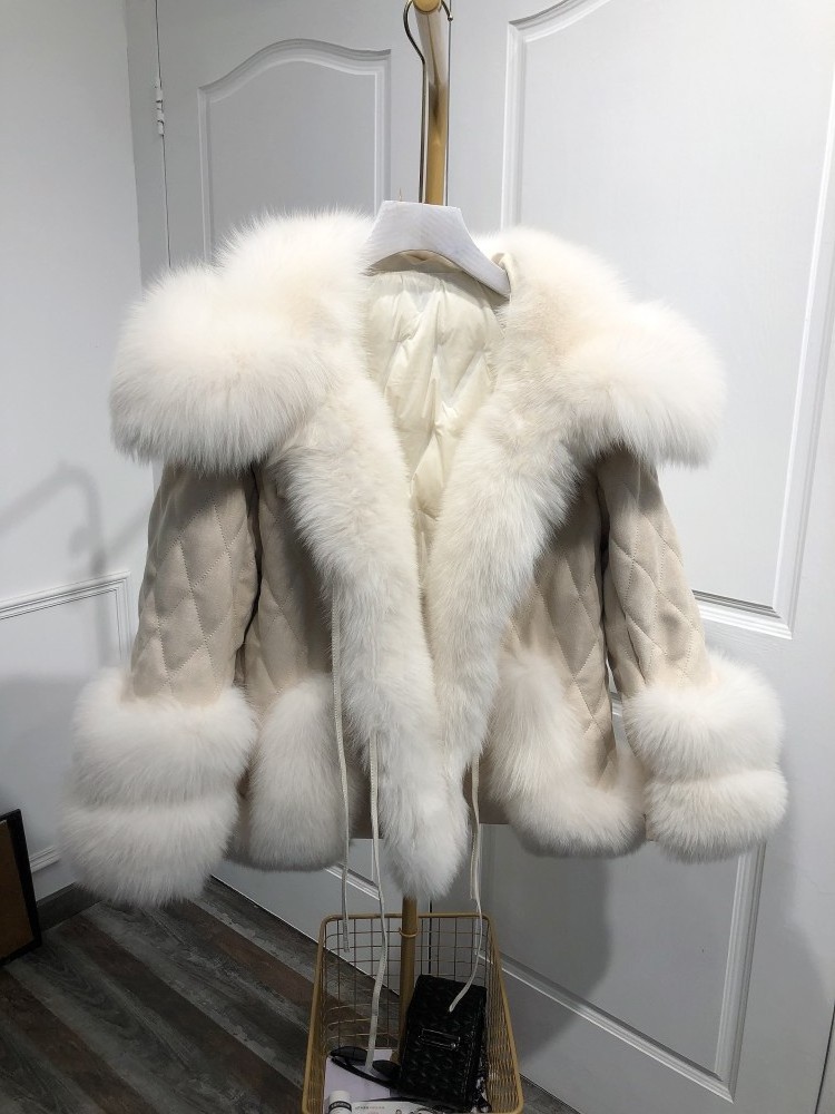 Loose Plus Size Fashion Genuine combination of suede and fur Women Wholesale High Quality Fox Fur Coat down jackets