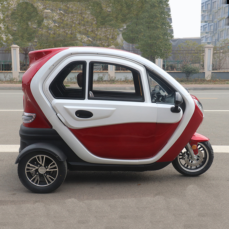 Factory direct supplier 1500w brushless motor electric car for disabled and elderly people in China