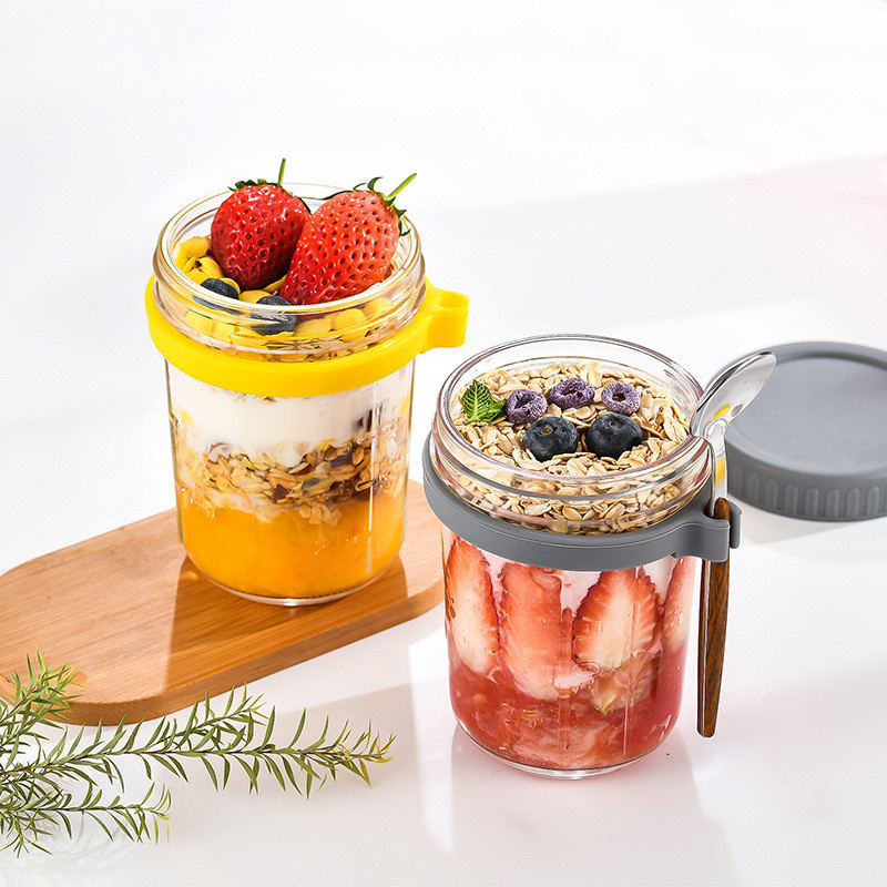 wholesale  hanging mason jar  empty round 400ml breakfast cup macaroon oatmeal milk cup light salad jar silicone spoon