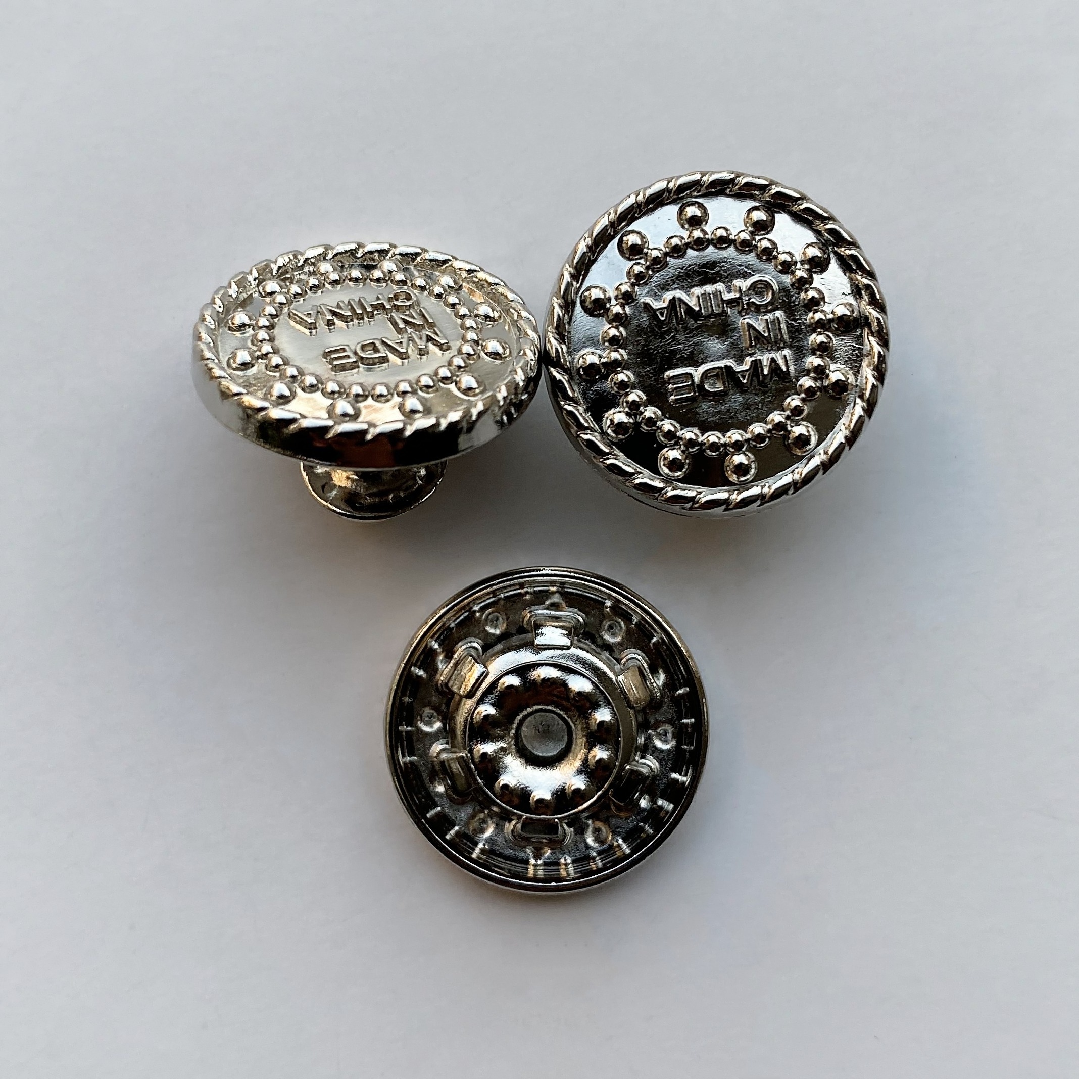 New style High quality  Wholesale 18mm accessories and rivets custom logo denim metal tack Jeans button for jeans