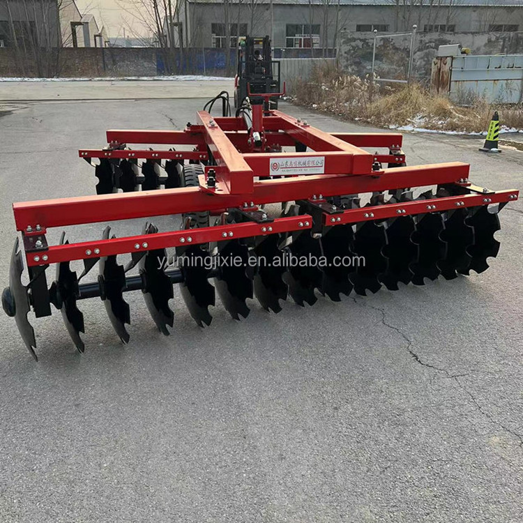 High Performance Agricultural Machinery 28 Disc Disc Rake Tractors Hydraulic Traction Heavy Duty Disc Harrow