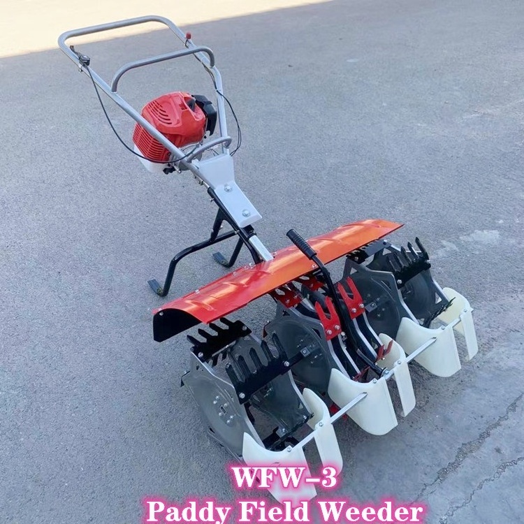 The manufacturer sells paddy field weeder and 3 rows paddy field cultivator power tiller on sale