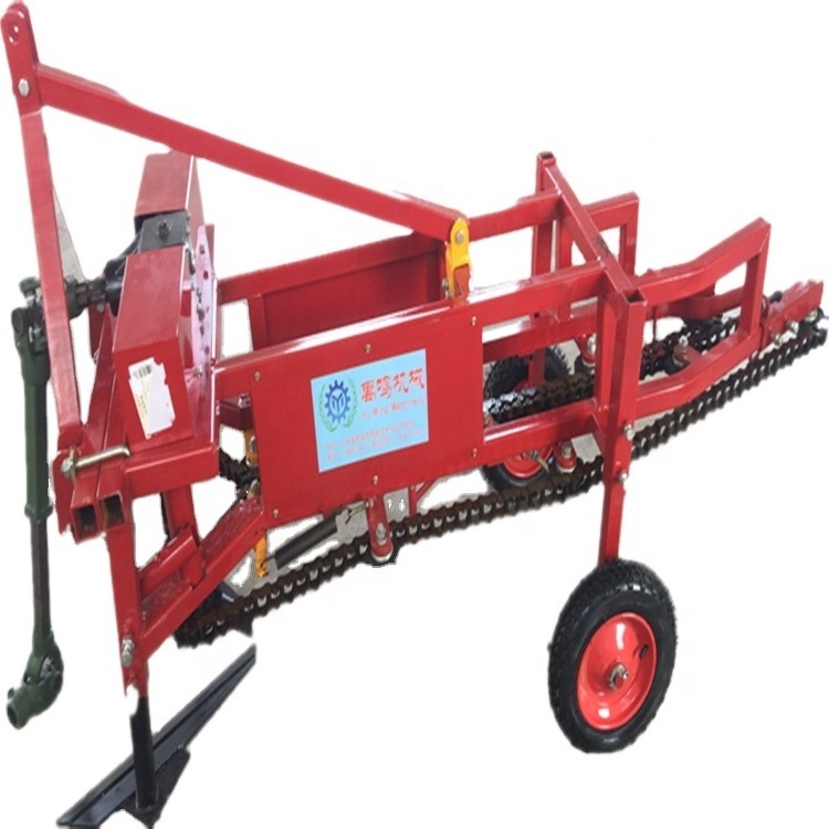 Four wheel tractor rear mounted  peanut harvester groundnut  harvester machine on sale small harvesting machine for peanut