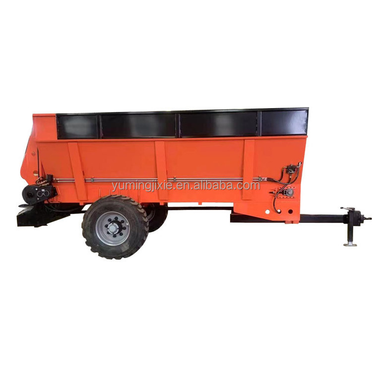 Agricultural fertilizer applicator tractor PTO organic fertilizer animal manure spreader