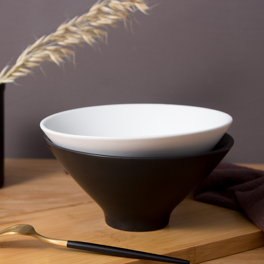 Custom color size pho cereal noodle white ceramic ramen bowl set with spoon chopsticks