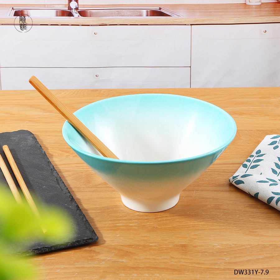 Custom color size pho cereal noodle white ceramic ramen bowl set with spoon chopsticks