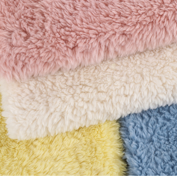 Blanket 100 Polyester Single Side Fleece Knitted Soft Lamb Wool Sherpa Fabric