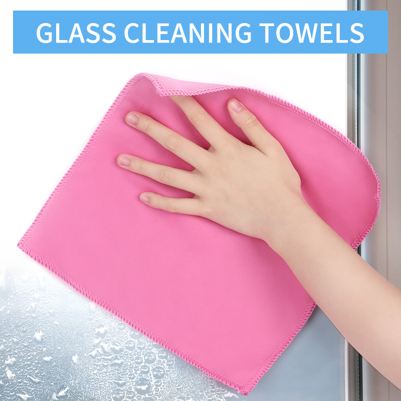 Comfortable to the touch, does not hurt your hands and leaves no traces of water. Strongly absorbent fiberglass cleaning towel.