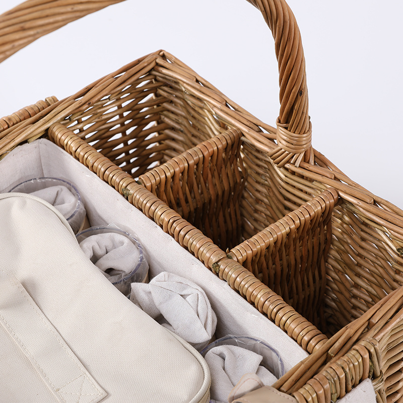 Folding Wicker Picnic Basket Set For 4