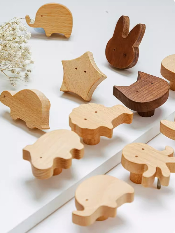 Decorative Wooden Animal Cabinet Furniture Knobs with Screws for Kids Nursery Drawer Handles