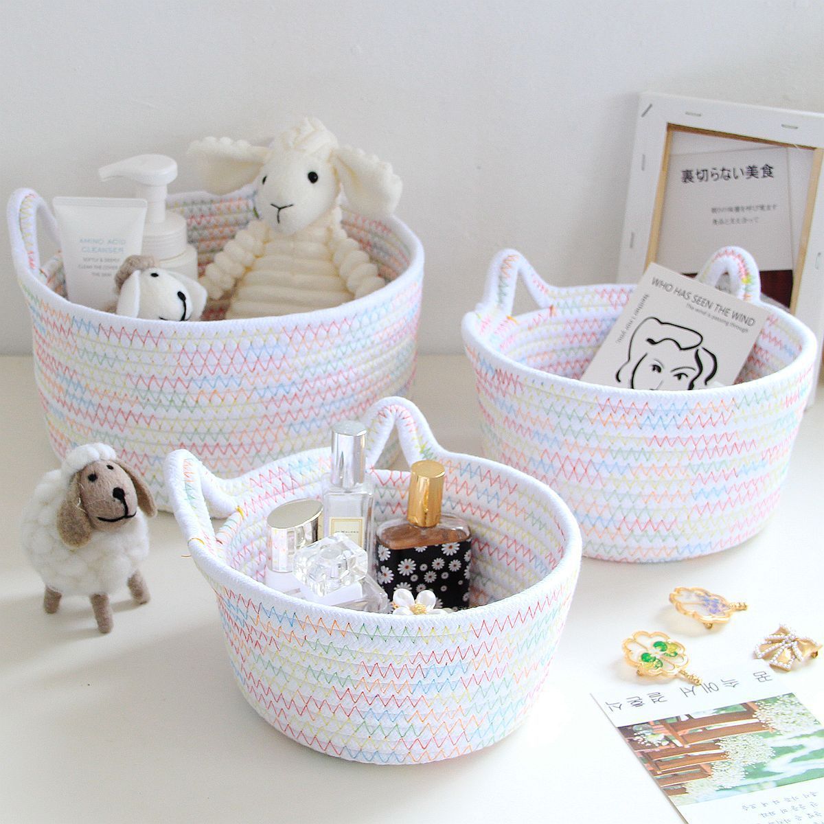 Small Round Dog Toy&Cat Toy Basket Decorative  Desk Storage Basket with Cat Ears Handles for Baby Pet Toy Storage