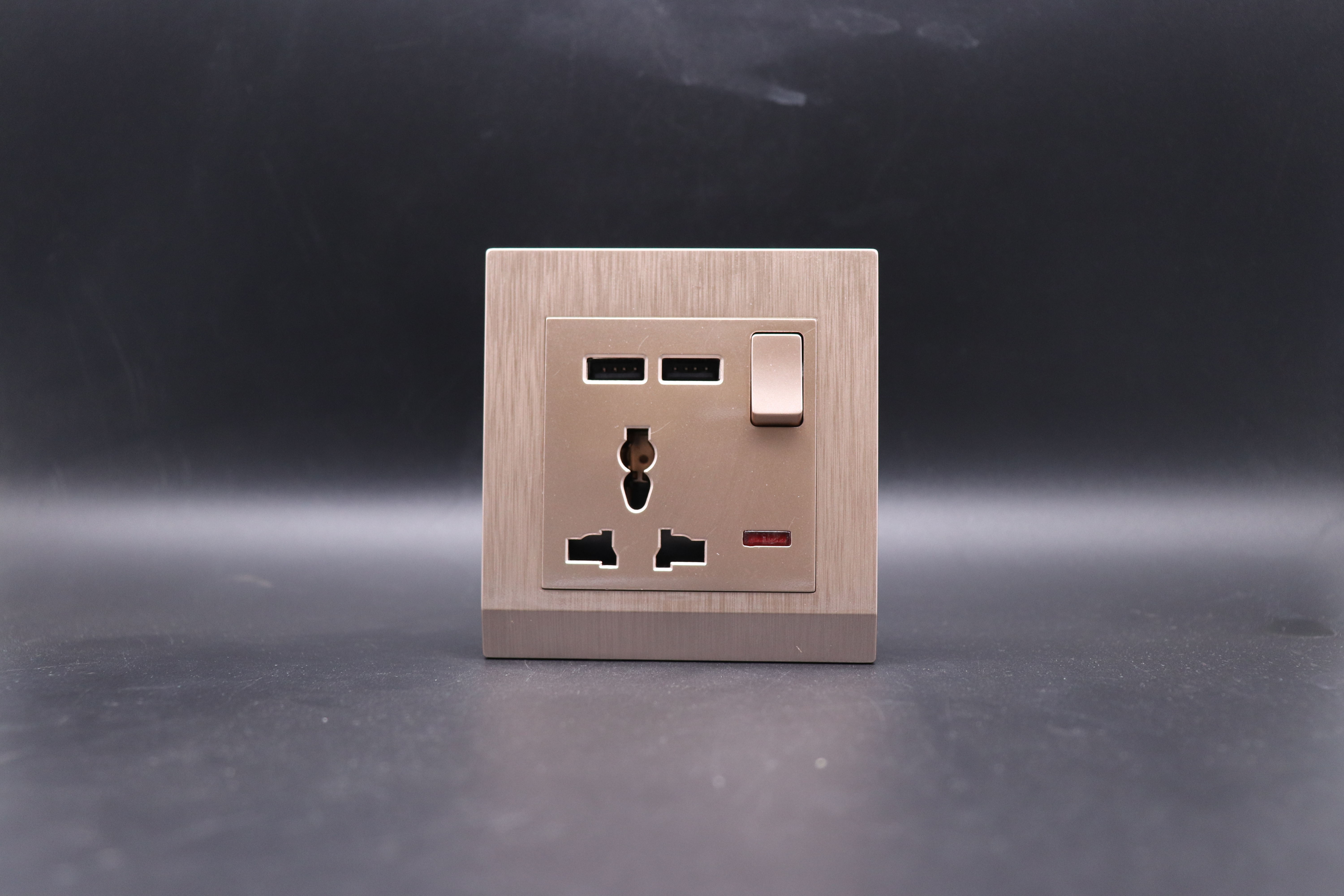 British standard PC plate electrical 5 pin socket universal wall socket