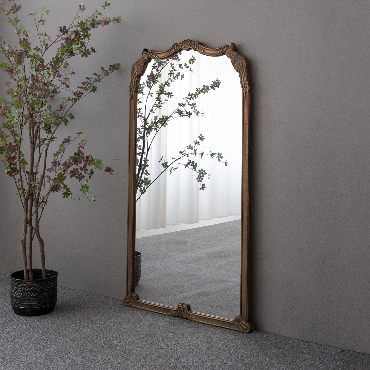 Ornate Villa decor Rectangle stick shape full length mirror Wooden Antique floor mirror