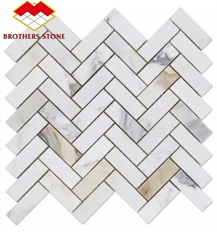 Modern Decorative Calacatta Marble Mosaic Irregular Herringbone Pattern Gold Mosaic Flooring for Kitchen