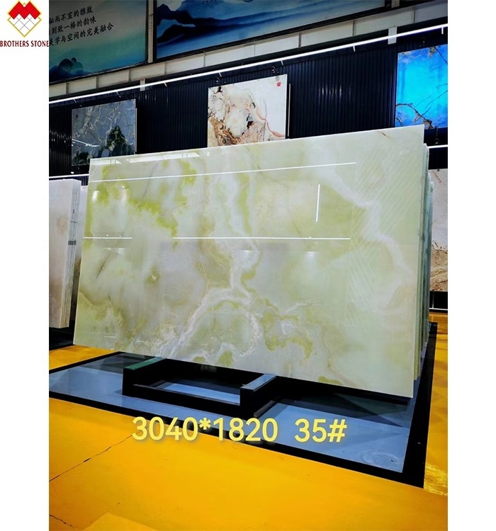 Translucent cheap pakistan green jade onyx slab polish green onyx coffee table and countertop