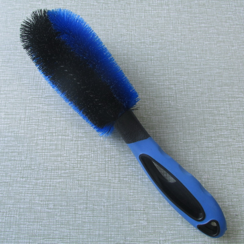 Car Wheel Tire Brush Auto Wash Brush Hot Selling Car Cleaning Brush