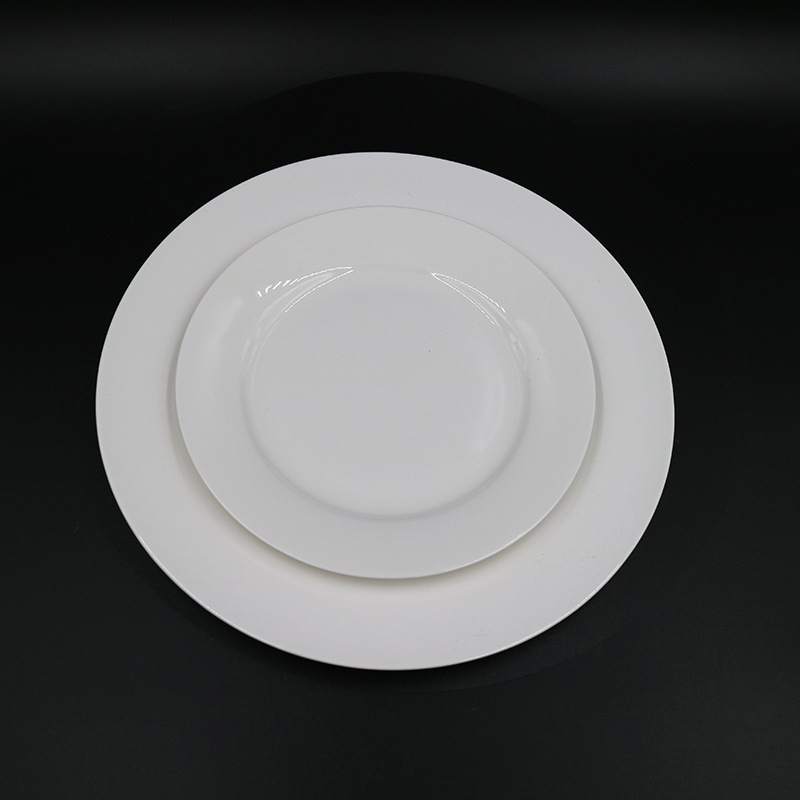 Round White Porcelain Catering Plates Home Ceramic Dinner Plates Sets Dinnerware Minimalist Customized Logo for Restaurant