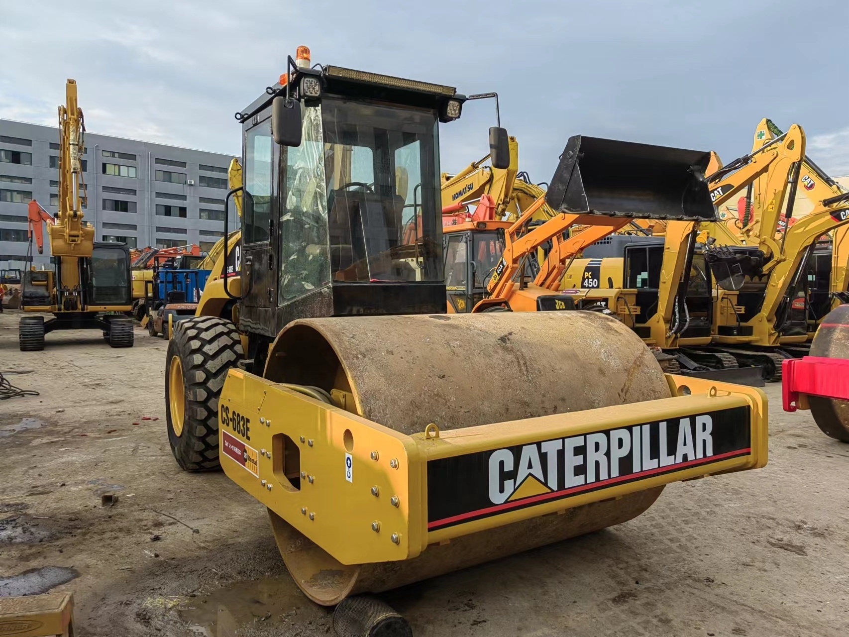 Used Caterpillar 683E Roller Compactor Cat 683E Roller 20Ton used Cat Engineering Construction machine Roller