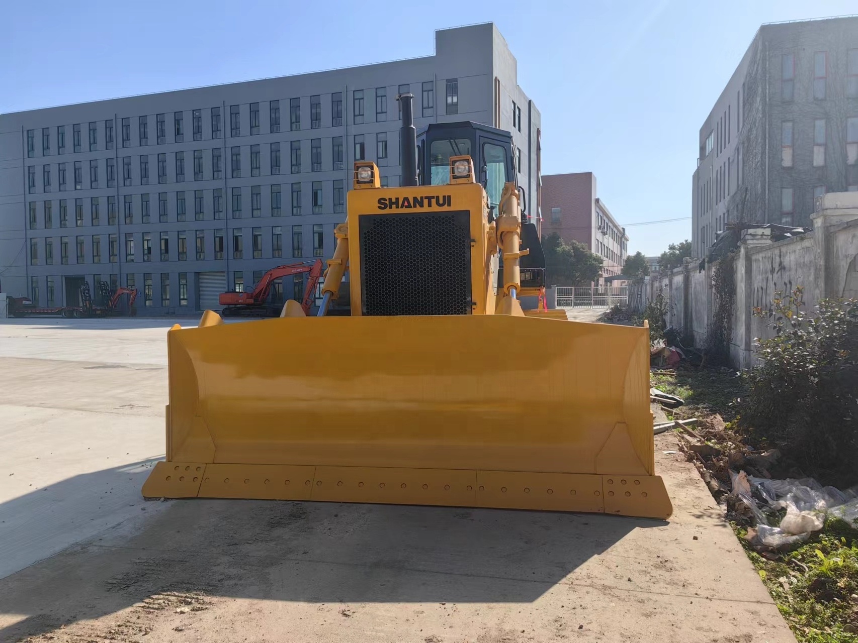 Used Shantui Crawler Bulldozer SD22 Factory Price Shantui Bulldozers SD22 220HP Power