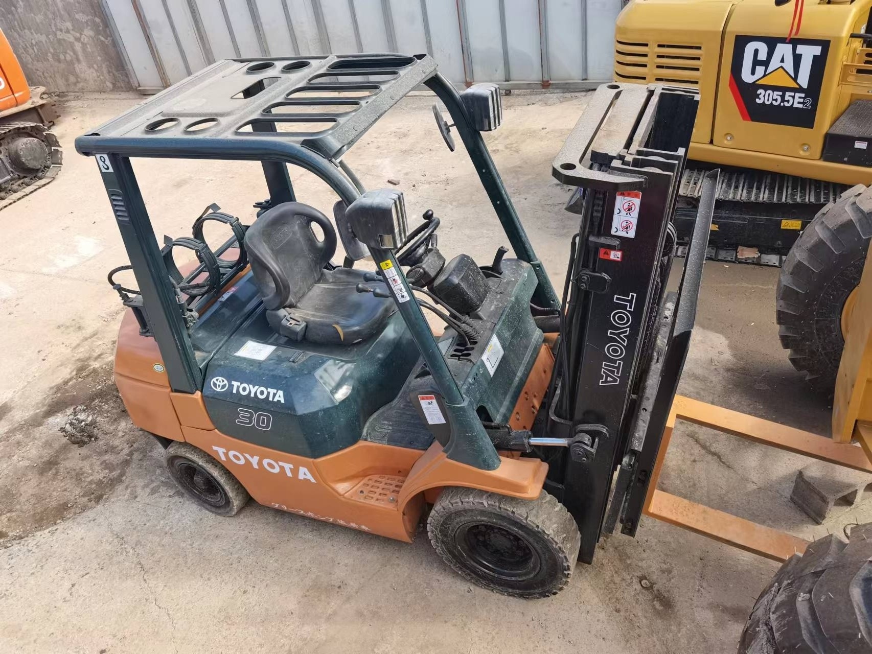 Komatsu forklift 4 ton 3 ton 7 ton 10 ton 2ton 2.5 ton 4ton diesel forklifts truck mast Toyota diesel forklift price for sale