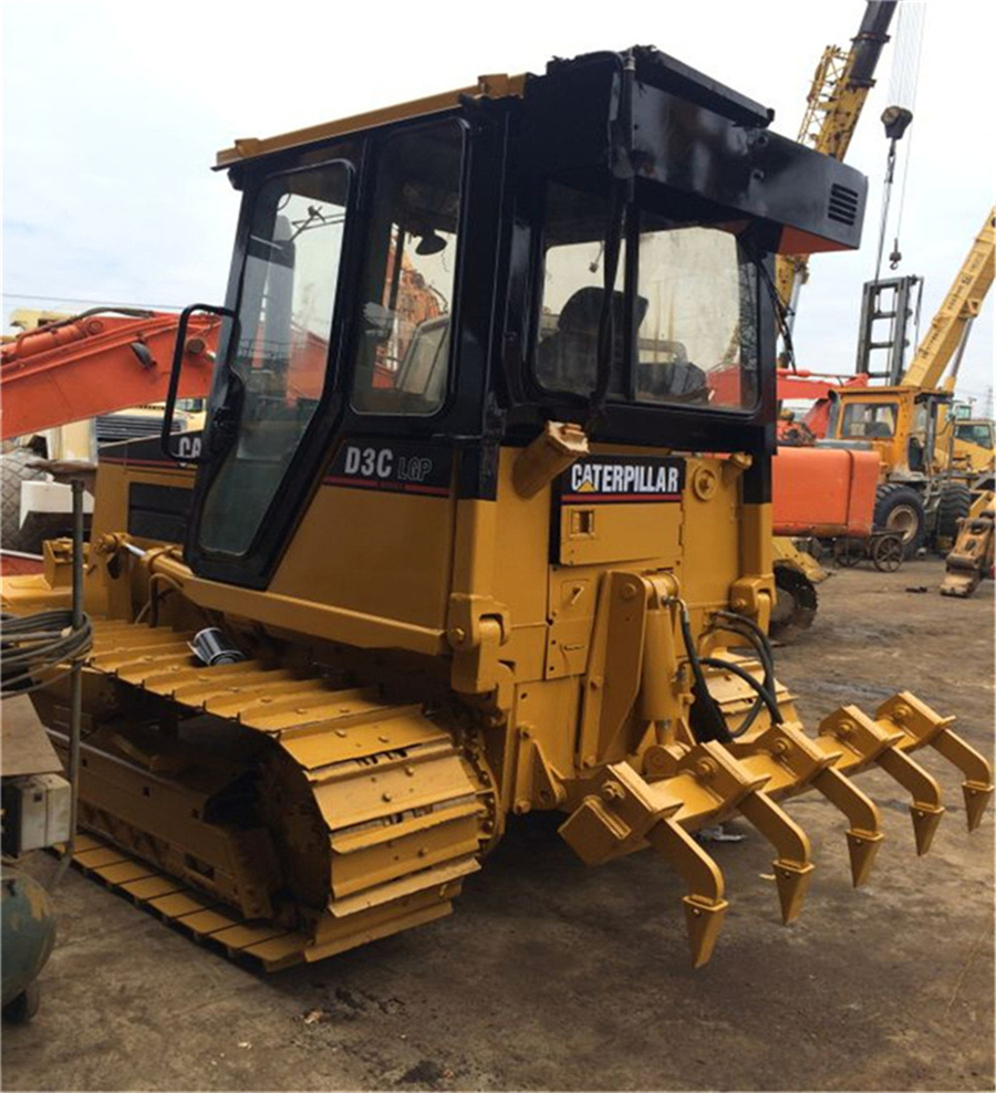 Used CAT D3C Bulldozer, Mini Crawler Bulldozer Caterpillar D3C D4C D4H Small Bulldozers