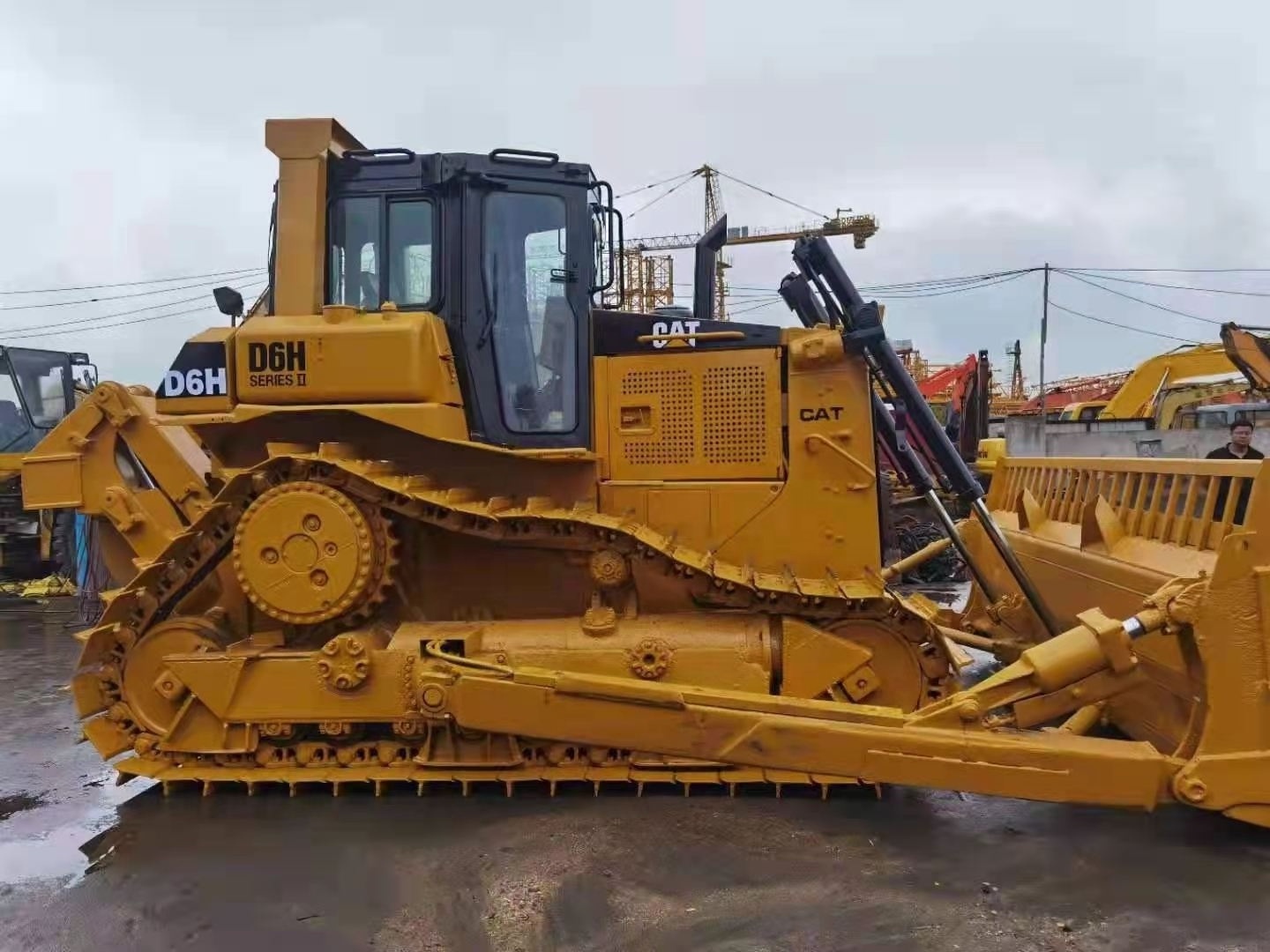 Used CAT D6H bulldozer for sale, Used CAT dozer D6H, used caterpillar D6H bulldozers