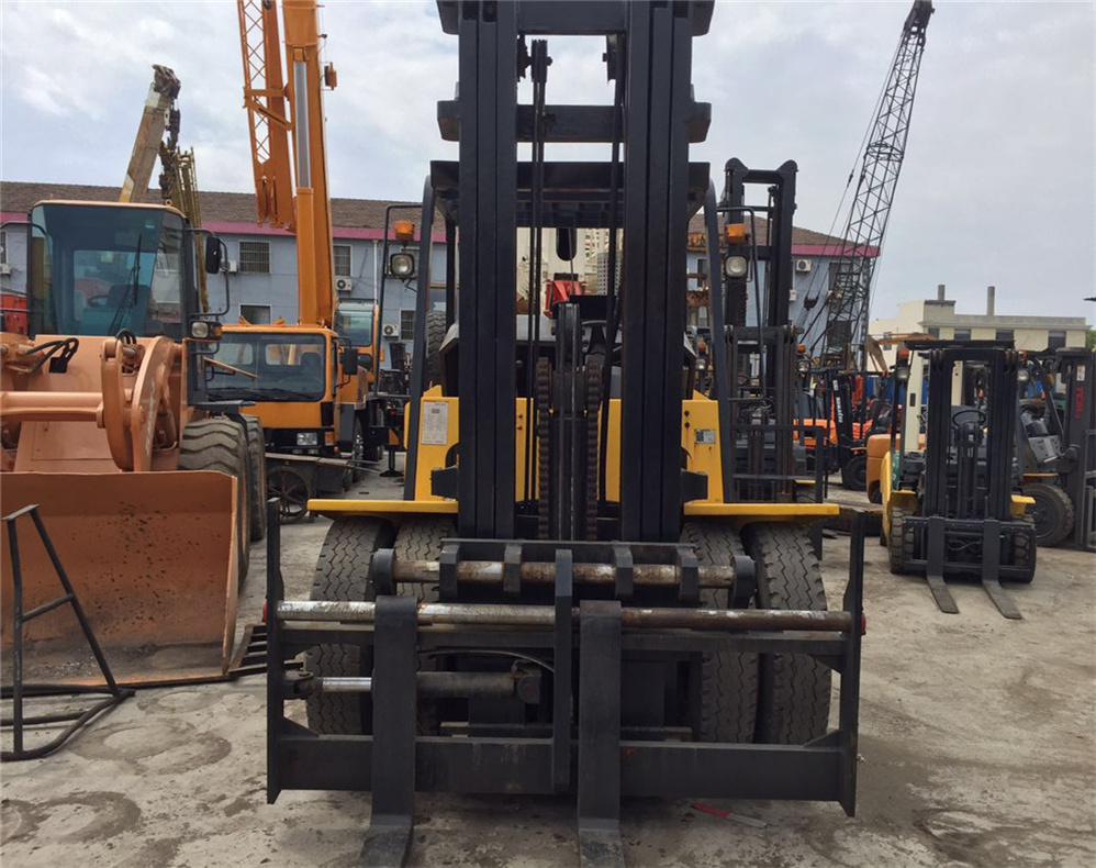 Good quality used 15 ton Komatsu forklift for sale.Komatsu forklift with Nice price