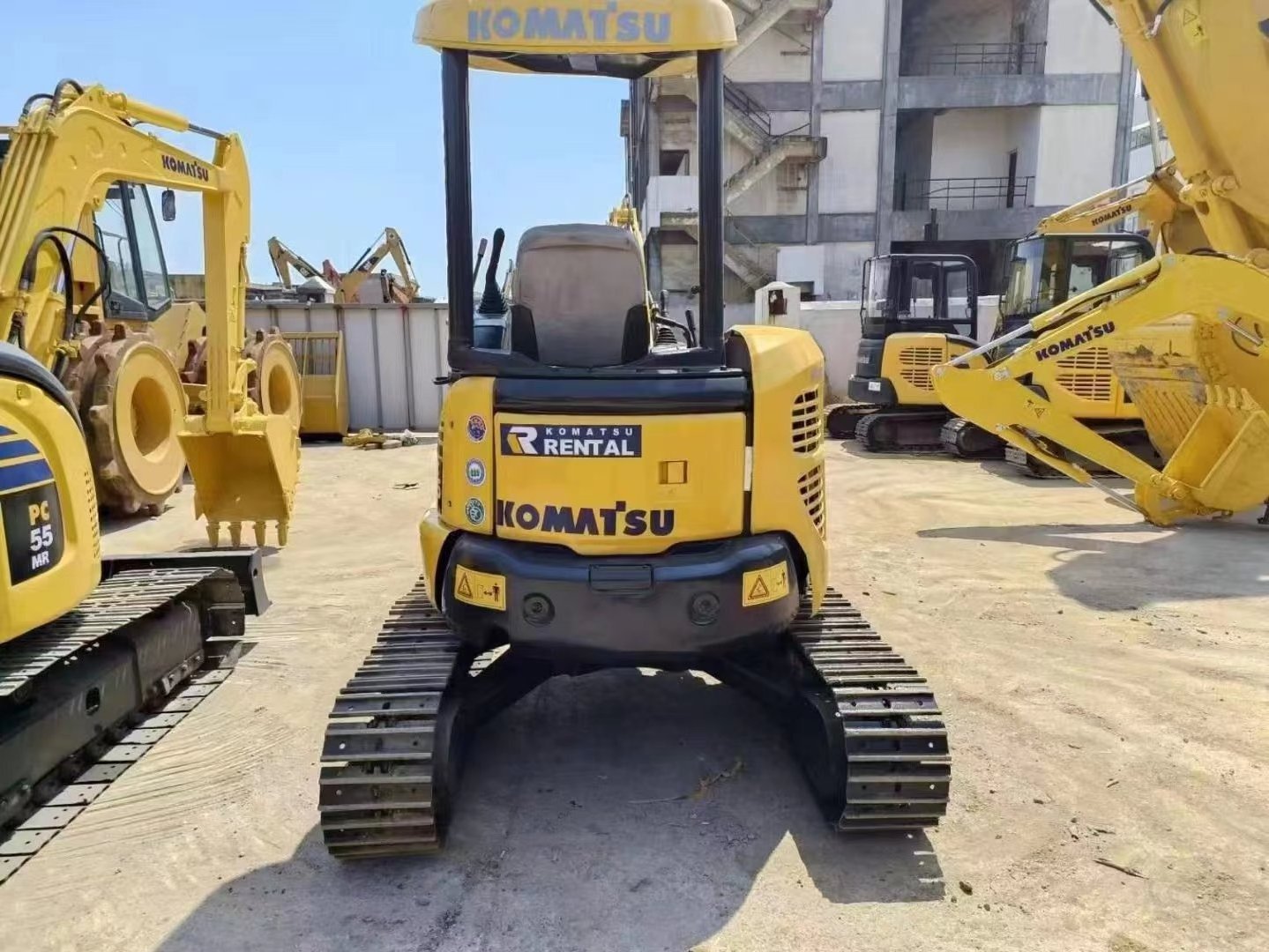 High Load Moment 100% Japan Brand Original Komatsu Pc35 Used Excavator Komatsu 4 Ton Komatsu Multifunction Tailless