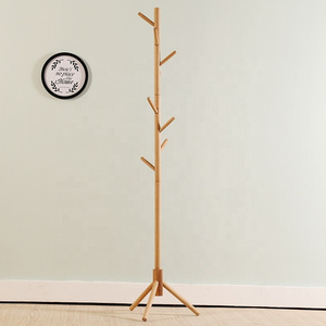 Wholesale modern beech wood clothes hanger wooden coat stand