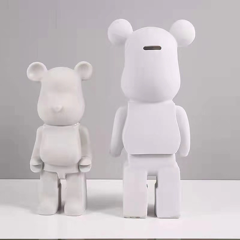 Factory Wholesale Diy Resin Craft White  Bear Figurine 28cm 50cm 80cm Size Bear Sculpture Fluid Bear Bearbrick Blank