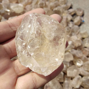 Natural raw rough crystal stone of clear quartz crystal specimen